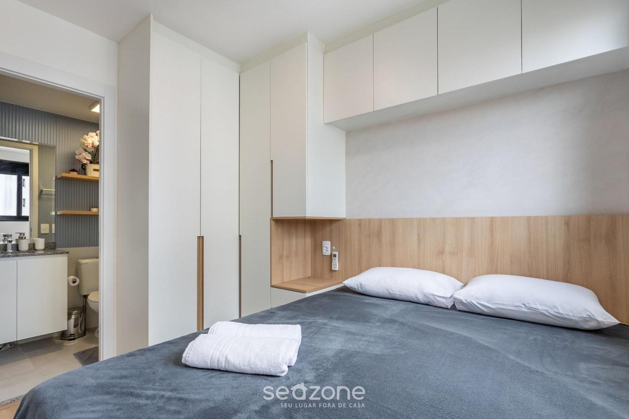 Predio C/ Piscina E Academia Em Pinheiros-sp - Vbp Apartment